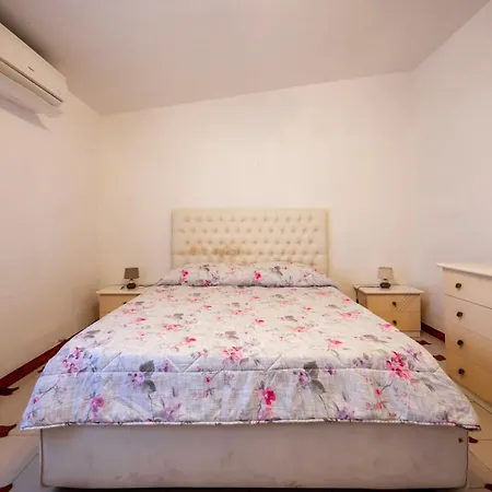 Mare Blu - Sicilia アヴォラ