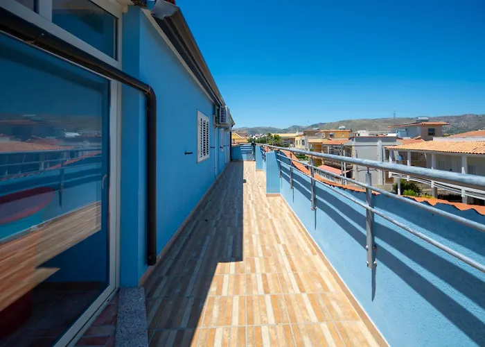 Mare Blu - Sicilia アヴォラ